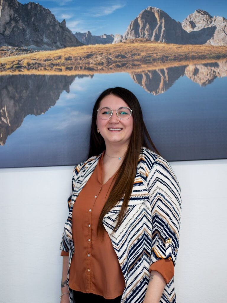 Isabel Ganz — Property Finder & Manager